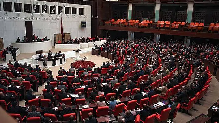 4 Parti anlaştı, Emeklilikte yaşa takılanlarla ilgili flaş gelişme