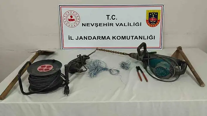 Drone'la tespit edildiler: Patlayıcılarla bakın ne arıyorlarmış!