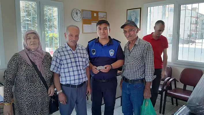 Pazarda düşürdü anonsla buldu!