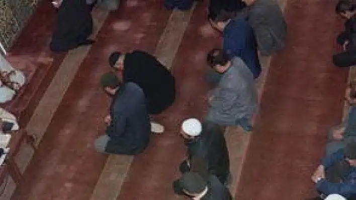 PINARBAŞI'DA ŞEHİT SAVCI KİRAZ İÇİN MEVLİT OKUTULDU