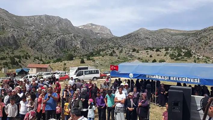 Pınarbaşı Gültepe'de şenlik coşkusu