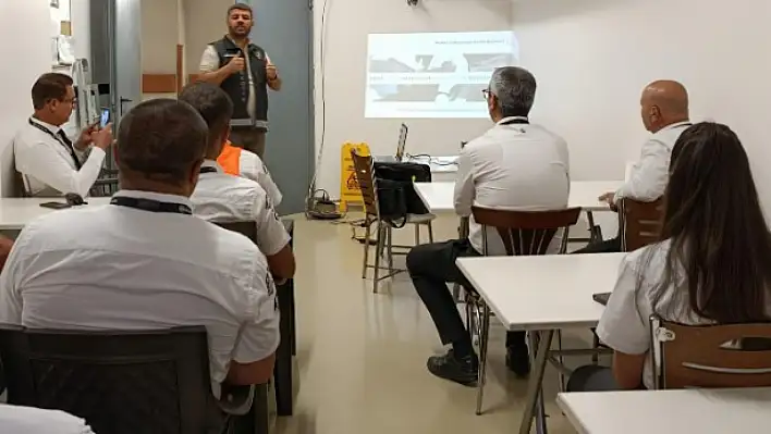 Polis 89 kişiye bakın ne eğitimi verdi!