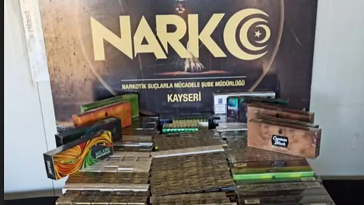 Polis şüphelendi durdurdu, bakın neler buldu