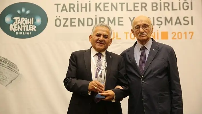 Prof. Dr. Metin Sözen'den Başkan Büyükkılıç'a anlamlı ve övgü dolu açıklama
