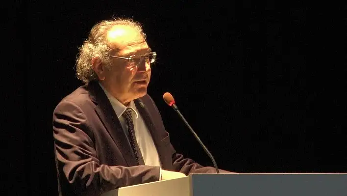 Prof. Dr. Tarhan öğretmenlere 'pozitif psikoloji' semineri verdi
