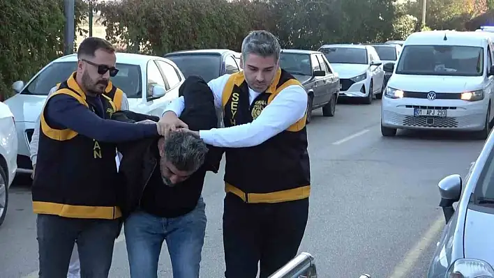 Sosyal medyada yazar kimliğiyle 7 kitap yayınlayan firari hükümlü yakalandı