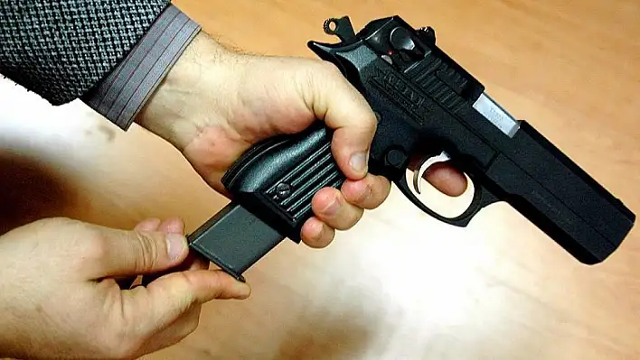 'Ruhsatsız silah' operasyonu: Binlerce kişi yakalandı