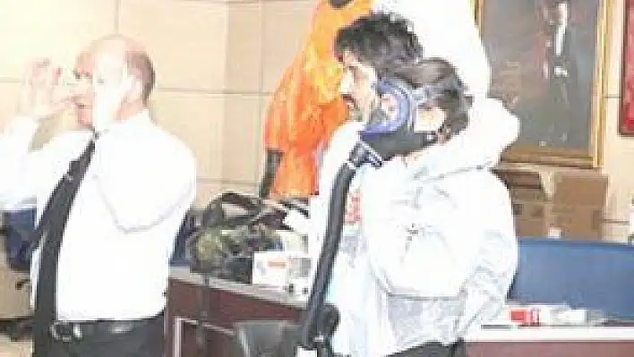 SAĞLIK ÇALIŞANLARINA KBRN FARKINDALIK EĞİTİMİ VERİLDİ