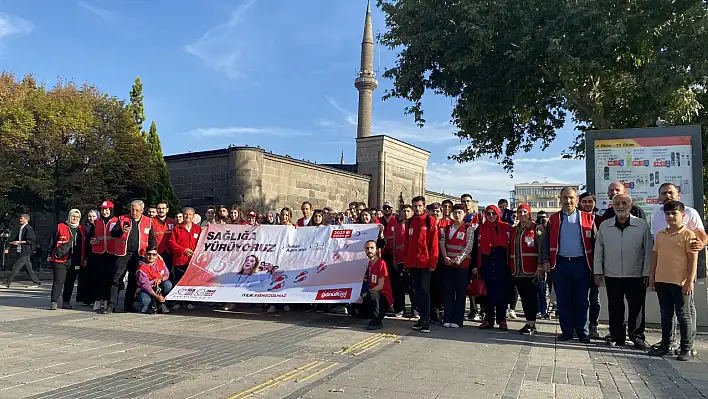 Sağlık için yürüdüler...