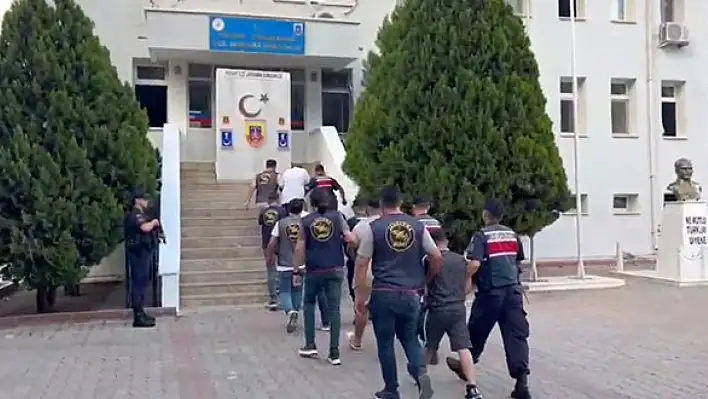 Sahte polis operasyonu: 1 milyon 293 bin lira dolandırdılar