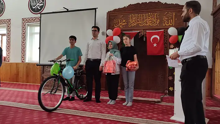 Sarıoğlan'da bilgi yarışması
