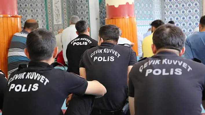 Şehit polis memuru için mevlit okutuldu