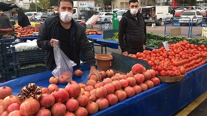 'Semt pazarlarında uygun fiyat hem esnafı hem vatandaşı sevindirdi' iddiası