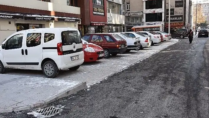 Serçeönü Mahallesi'nde Yaya ve Araç Yolu Yenilendi