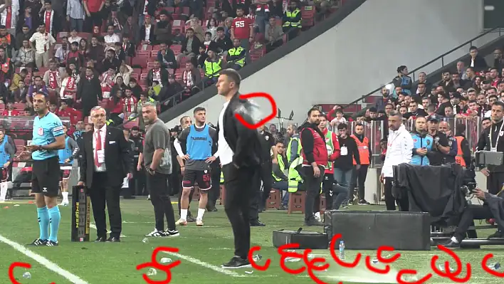 Sergej Jakirovic'e Samsunspor taraftarları su şişesi fırlattı! Kayserispor'dan tepki yağdı