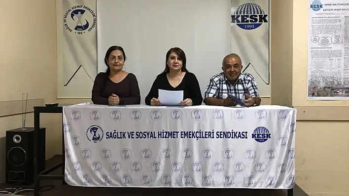  SES'ten ebeler günü açıklaması