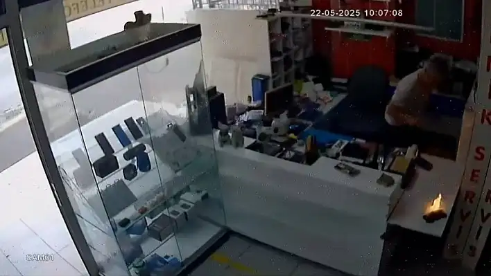 Sıcaklar arttı, bataryalar patlamaya başladı