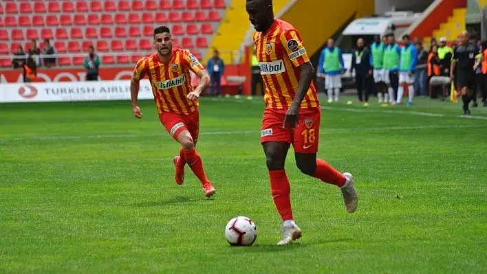 Silvestre Varela ilk golünü attı