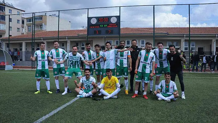 Sindelhöyük Yıldızspor evinde güldü!