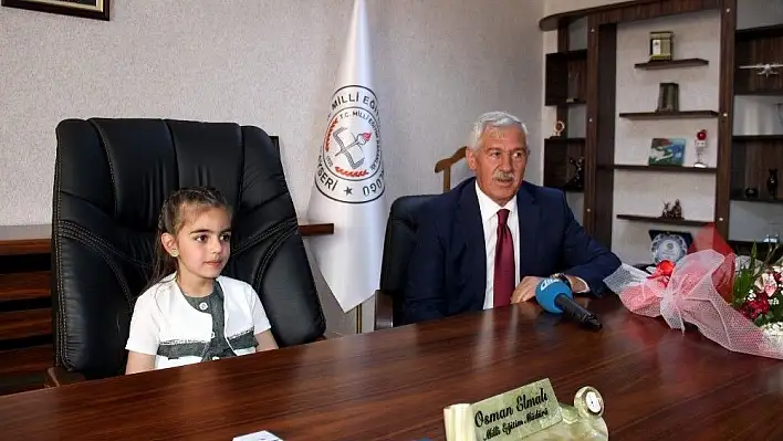 'Öğretmenlerin çocuklarımıza iyi öğretmenlik yapmalarını istiyorum'