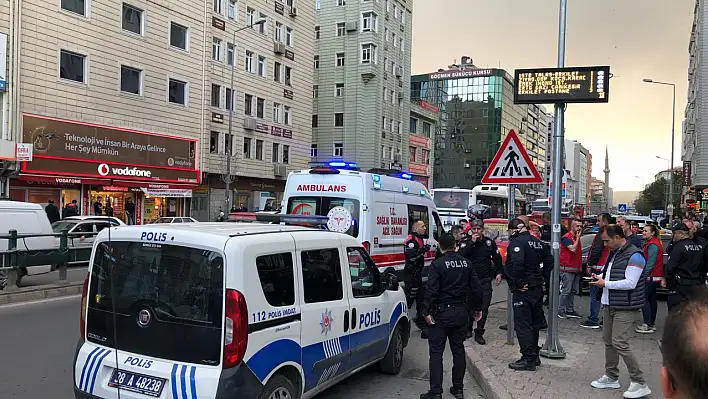 Sivas Caddesi'nde bıçaklı kavga