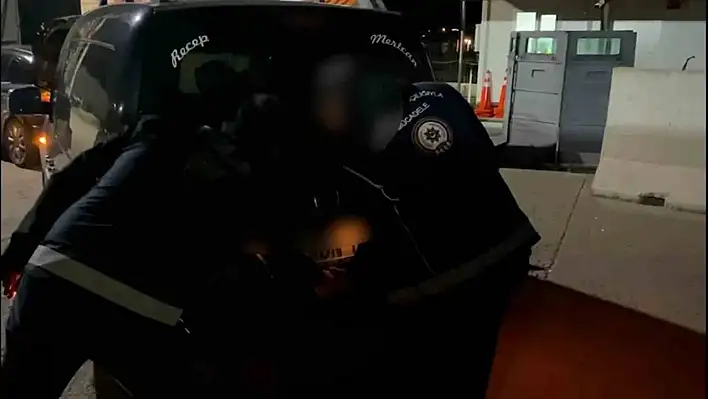 Yasa dışı göçmen nakli yapan şebeke çökertildi