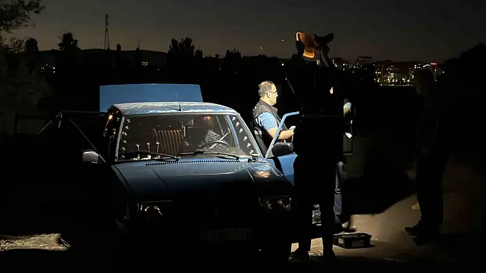 Kavgada kan aktı! İki kişi birbirini vurdu