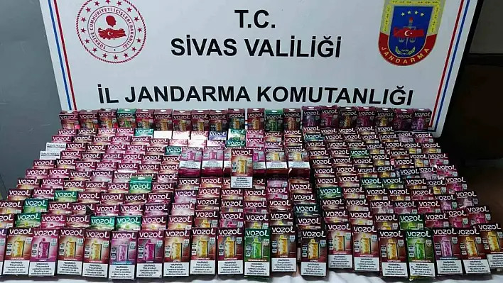 Kaçak tütün operasyonu: 4 kişi yakalandı