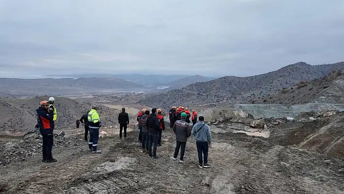 Komşuda maden ocağında göçük
