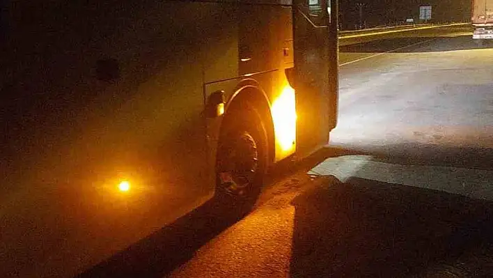 Otobüs yayaya çarptı