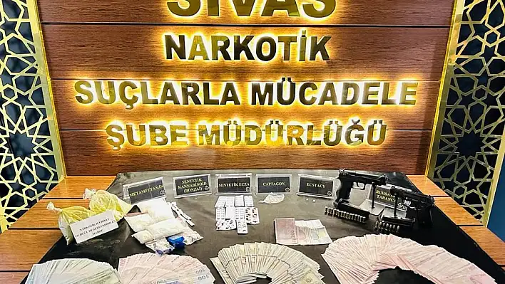 Sivas'ta uyuşturucu operasyonları: Yarım milyon lira ele geçirildi