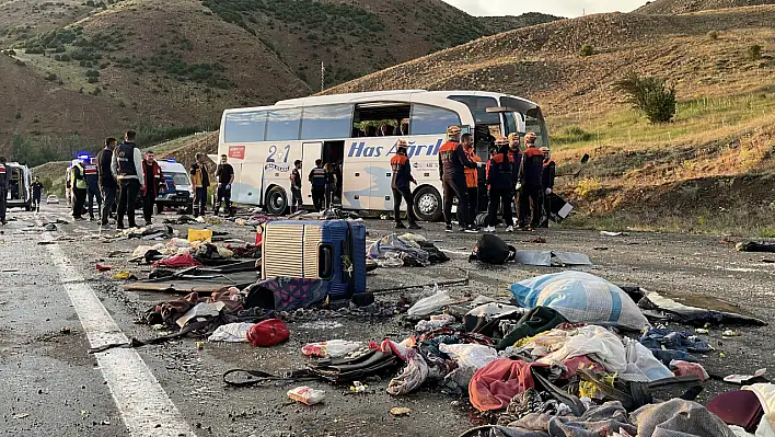 Sivas'taki korkunç kazada ölenlerin kimlikleri belli oldu