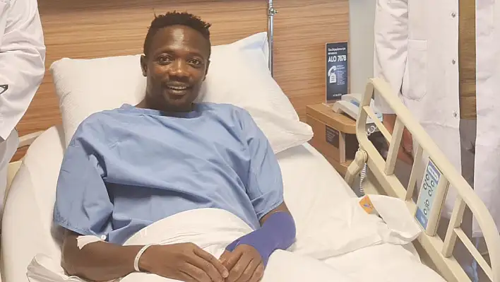 Sivassporlu Ahmed Musa, ameliyat oldu