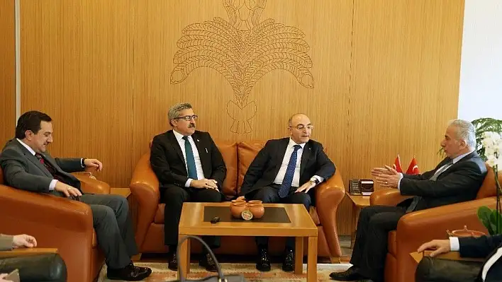 Sivil Dayanışma Platformu'ndan Vali Kamçı'ya ziyaret