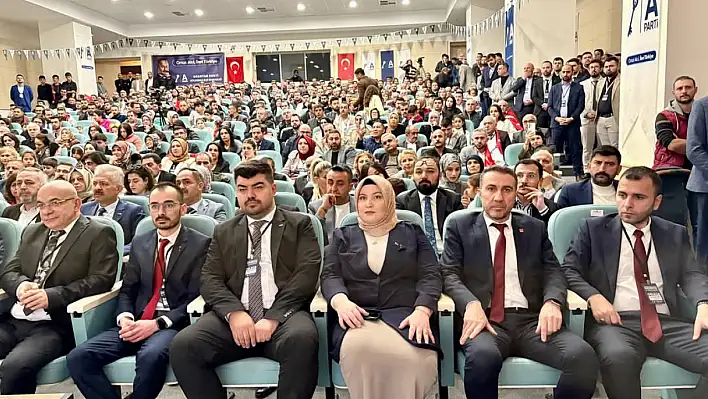 'Siyasette diyalog ve işbirliğine önem veriyoruz'