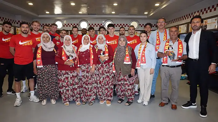 Soğanlı'dan sarı-kırmızılılara anlamlı jest