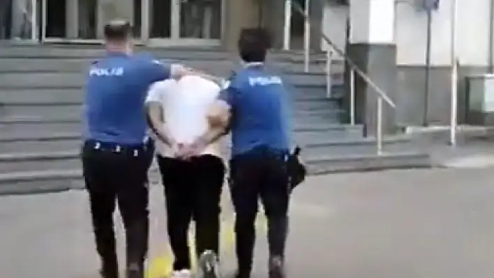 Sokakta şüphe çekti! 12 yılla aranıyordu