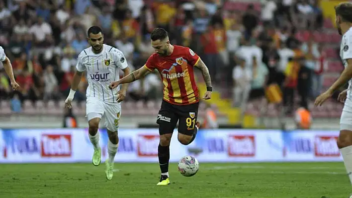 Spor Toto Süper Lig: Kayserispor: 1 - İstanbulspor: 0 (İlk Yarı)