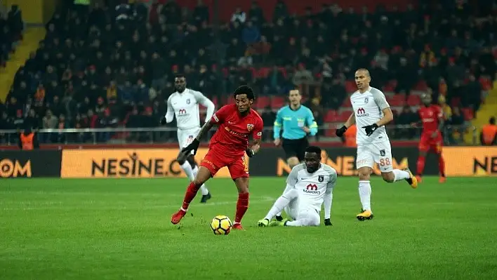 Süper Lig: Kayserispor: 1 - Medipol Başakşehir: 1 (Maç Sonucu)
