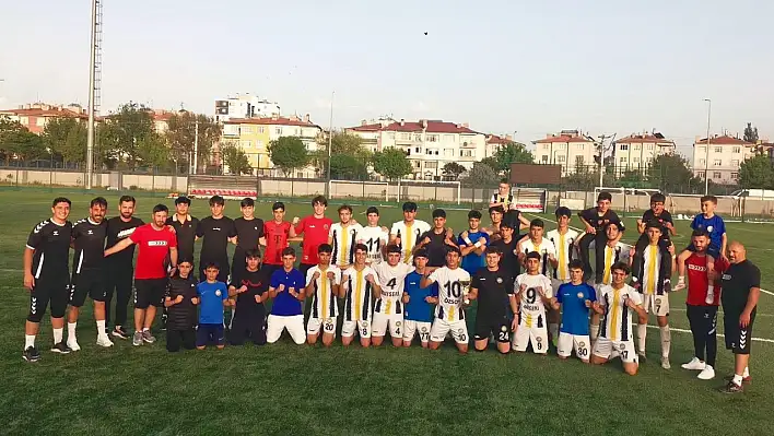 Talas Belediyespor'dan beşte beş şampiyonluk