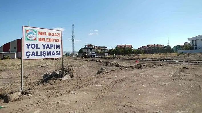 Talas Bulvarı ile Komando Caddesi'ne yeni bağlantı yolu