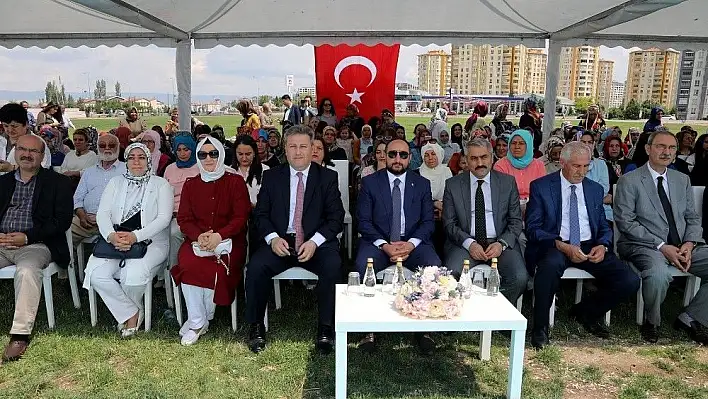 Talas'ta el emeği göz nuru ürünler sergilendi