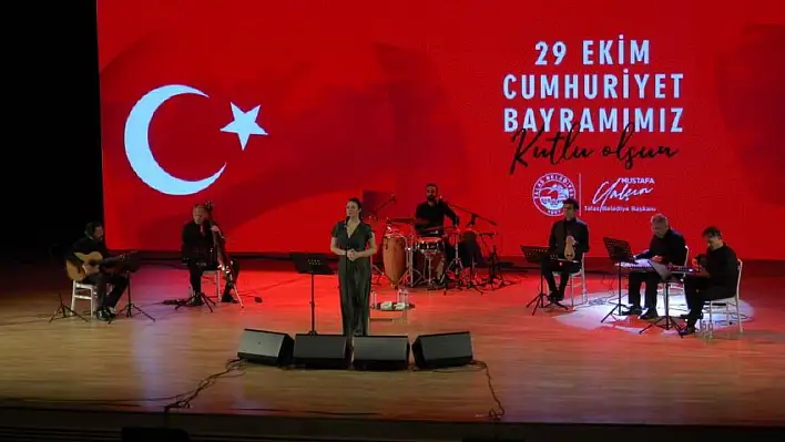 Talas'ta 'İnce Saz' Rüzgarı esti