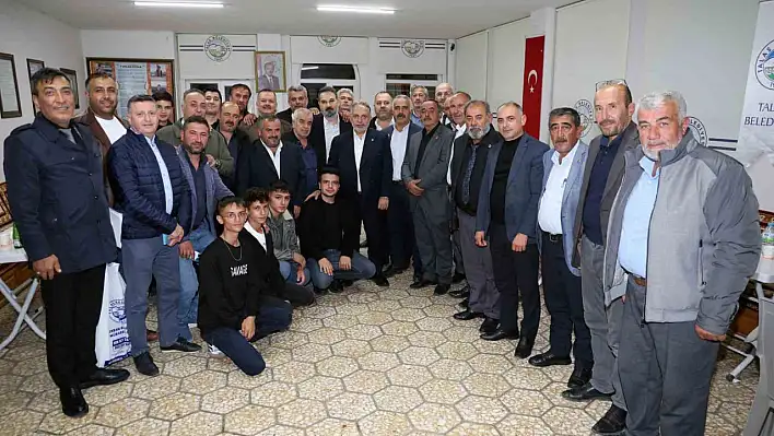 Başkan Yalçın muhtarlarla Reşadiye'de buluştu