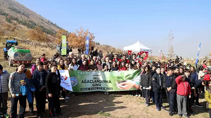 Talas'ta şenlik gibi ağaçlandırma günü