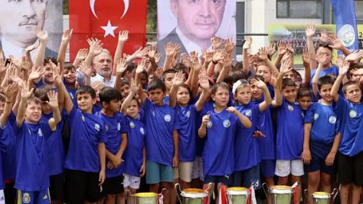 Talas'ta yaz spor okulu coşkuyla sona erdi!