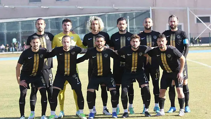 Talasgücü Belediyespor ünvanını sürdürüyor