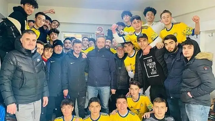 Talasgücü Belediyespor U18 kayıpsız ilerliyor