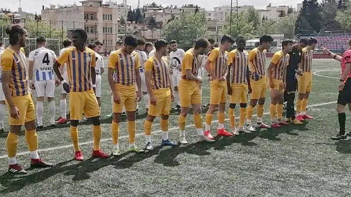 Talasgücü  Grup maçlarını şampiyon olarak tamamladı