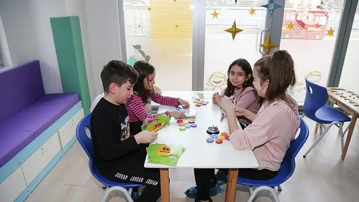 Talaslı çocuklar tatili 'Akıl Oyunları' ile değerlendirdi